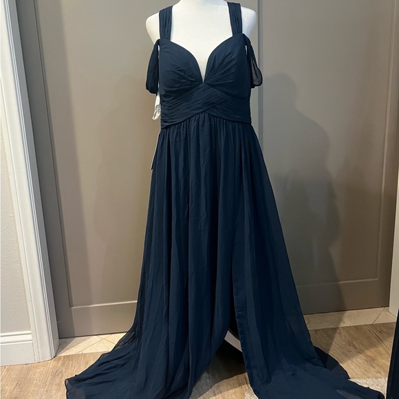 New Azazie “Lianne” Dark Navy Bridesmaids Dress - Picture 6 of 12